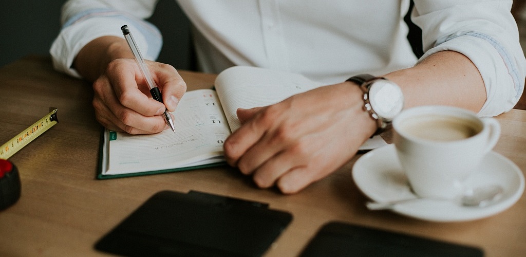 Календарь предпринимателя на апрель 2026: ключевые даты по уплате налогов и предоставлению отчетности